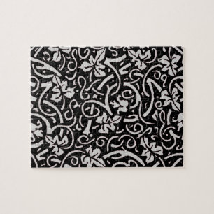 William Morris Grapevine Wallpaper Pattern Puzzle