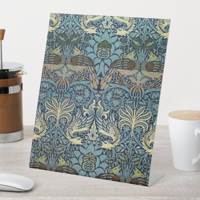 William Morris Peacock and Dragon Woven Design Sockelschild (In Situ)