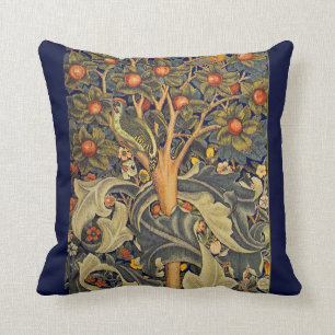 William Morris Pre-Raphaelite Throw Pillow Kissen