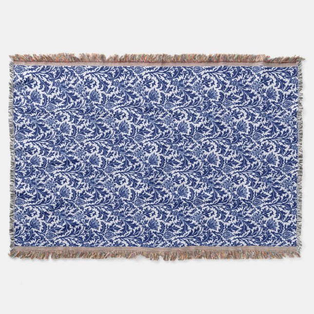 William Morris Thistle Damask, Cobalt Blue & White Decke (Vorderseite)