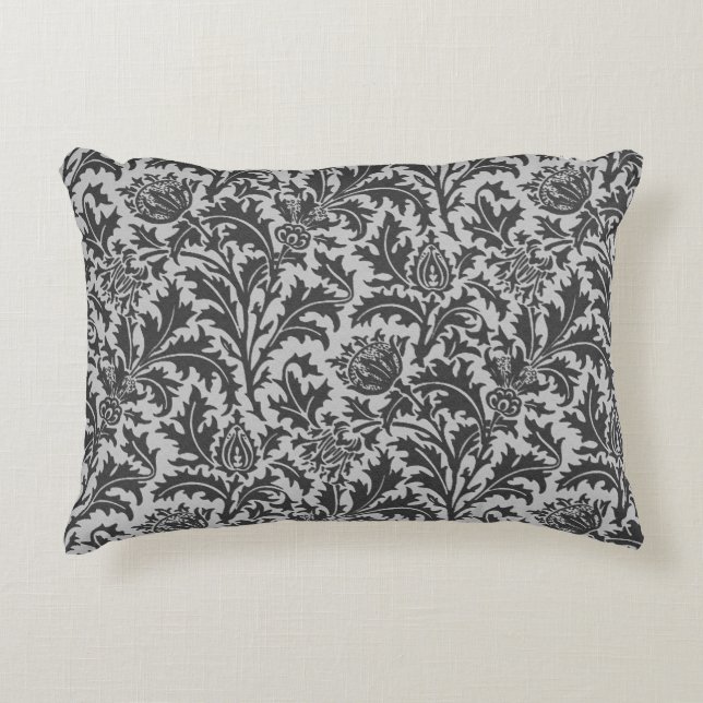 William Morris Thistle Damask, Silver Gray / Grau Dekokissen (Vorderseite)