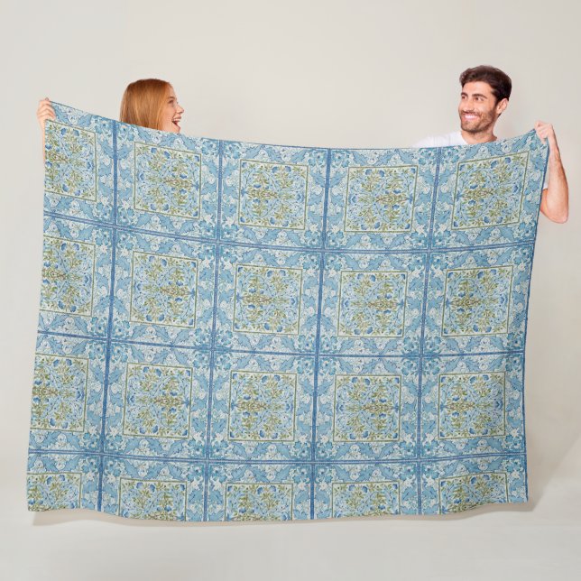William Morris & Wilhelmina Style Prints Fleecedecke (Beispiel)
