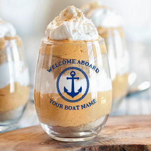 Willkommen an Bord des Bootes Name Nautical Anchor Weinglas Ohne Stiel