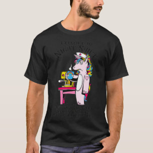 Willkommen bei der Nachtschicht, wo der Alltag Mon T-Shirt