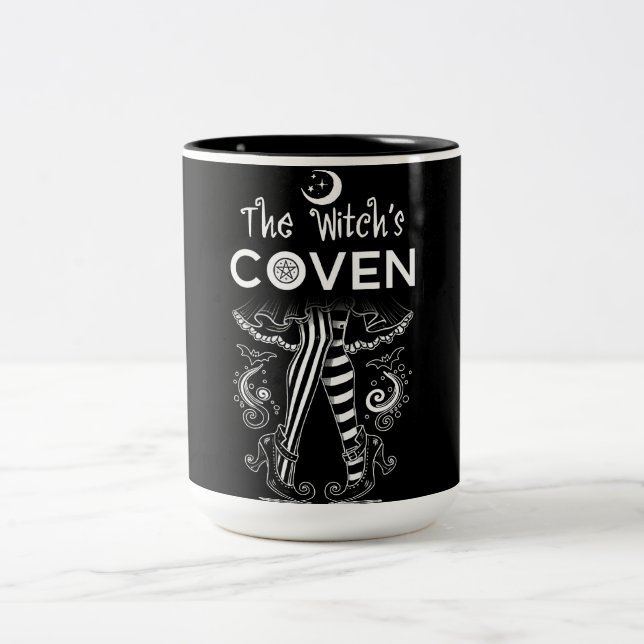 Willkommen bei My Coven Witch Legs Halloween Zweifarbige Tasse (Mittel)