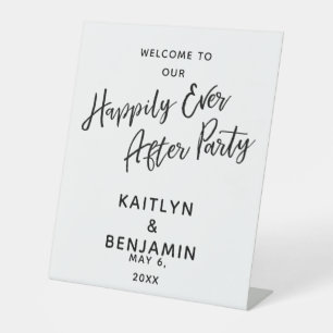 Willkommen bei unserem Happily Ever After Party Sc Sockelschild