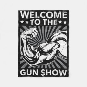 Willkommen beim GUN Show Bodybuilding GYM Workout  Fleecedecke