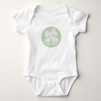 Willkommen Kleines Eins Süße rosa Schleife und Min Baby Strampler