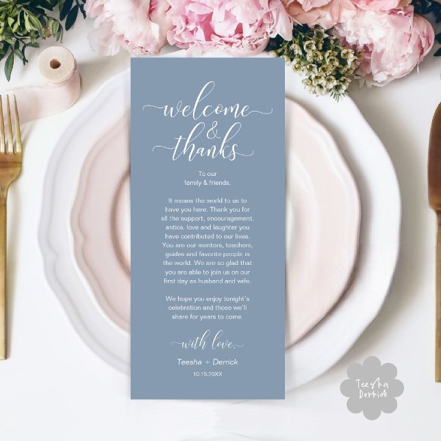 Willkommen und Dank für die Platzierungskarte Programm (Modern Wedding Dinner Brunch Lunch Table Place Setting Thank You Card in Aesthetic Dusty Blue)