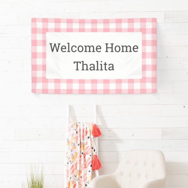 Willkommen Zuhause Name Rosa und Weiß Buffalo Karo Banner (Insitu)