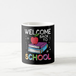 Willkommen zurück zu Schulbüchern Tafel Lehrer Kaffeetasse