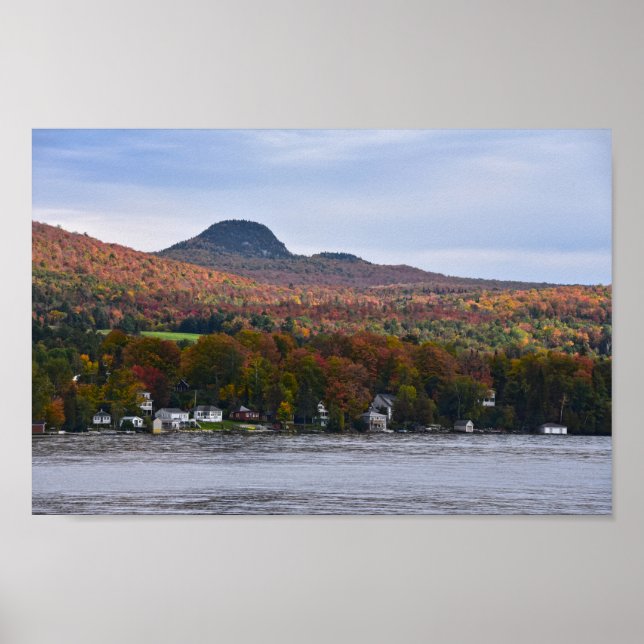 Willoughby-See, Vermont, im Herbst Poster (Vorne)