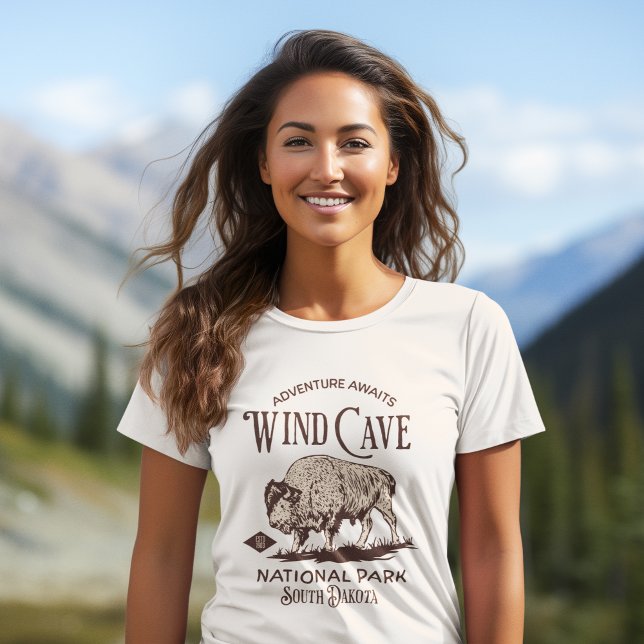 Wind Cave National Park South Dakota Est. 1903 T-Shirt (Von Creator hochgeladen)