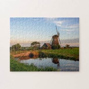 Windmühle in der Landschaft in Holland-Laubsäge Puzzle