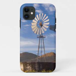Windmühle und Staudamm in der Karoo bei Sonnenaufg Case-Mate iPhone Hülle
