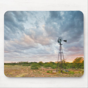 Windmühle und Wolken bei Sonnenuntergang Mousepad