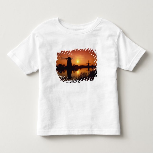 Windmühlen bei Sonnenuntergang, Kinderdijk, Nieder Kleinkind T-shirt (Vorderseite)