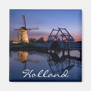 Windmühlen und eine Zugbrücke bei Sonnenuntergang Magnet