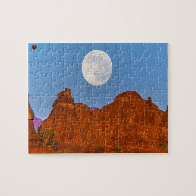 Window Rock Utah Puzzle (Horizontal)