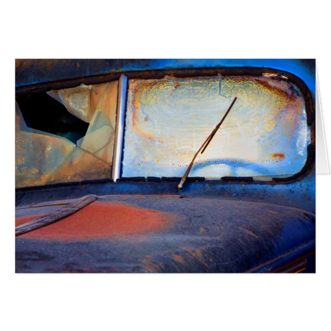 Windschutzscheibe eines alten rostigen Lastwagens (Vorderseite (Horizontal))