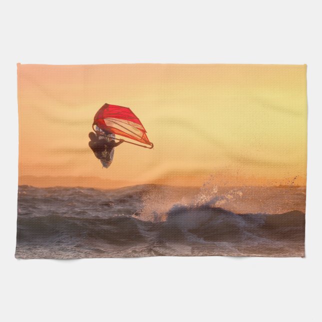 Windsurfen bei Sunset Surfer Segelboarden Geschirrtuch (Horizontal)