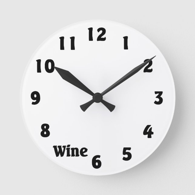 Wine O'Clock Runde Wanduhr (Vorderseite)