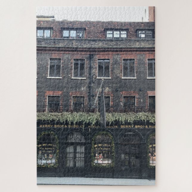 Wine Shop, St. James's Street, London, England Puzzle (Vertikal)