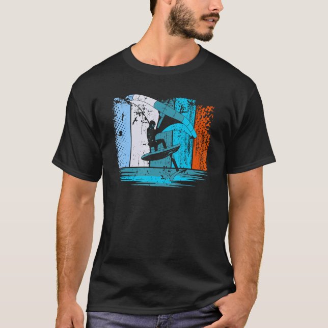 Wing Surf Foil Wingsurfer Retro T-Shirt (Vorderseite)