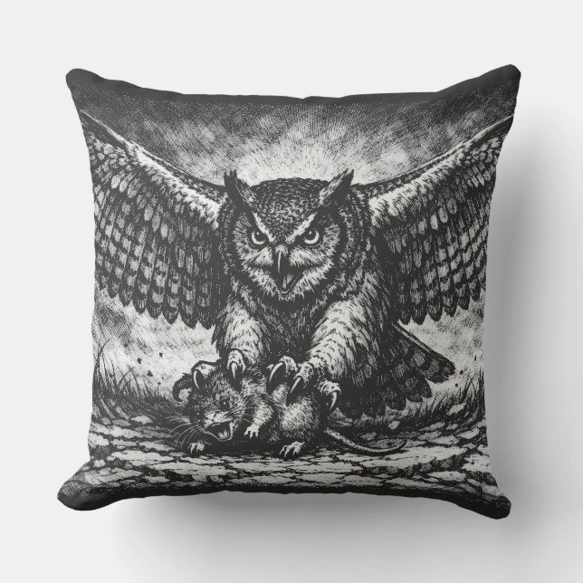 Winged Owl Sentinel von BurnsInHell Kissen (Vorderseite)