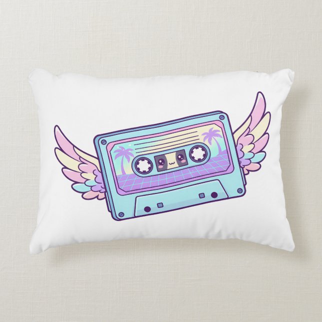 Winged Retro Cassette Dekokissen (Vorderseite)