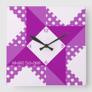 Winged Square- Purple Quadratische Wanduhr