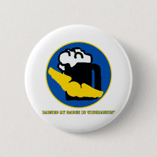 Wingman-Verdienst-Abzeichen Button