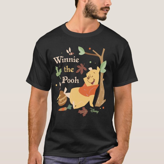 Winnie the Pooh - Pooh Bear under Tree and Honey T-Shirt (Vorderseite)
