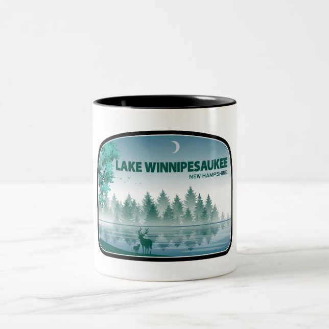 Winnipesaukee New Hampshire Deer Zweifarbige Tasse (Mittel)