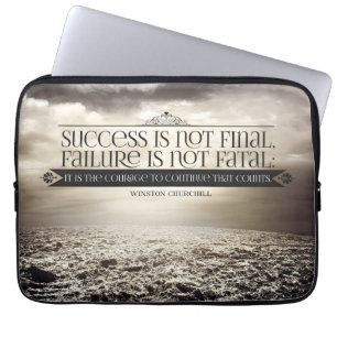 Winston Churchill Inspirational Zitat "Courage" Laptopschutzhülle