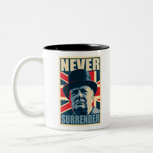 Winston Churchill nie übergeben Zweifarbige Tasse (Links)