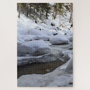 Winter-Bergfluss – Wilde Natur Rumänien Puzzle