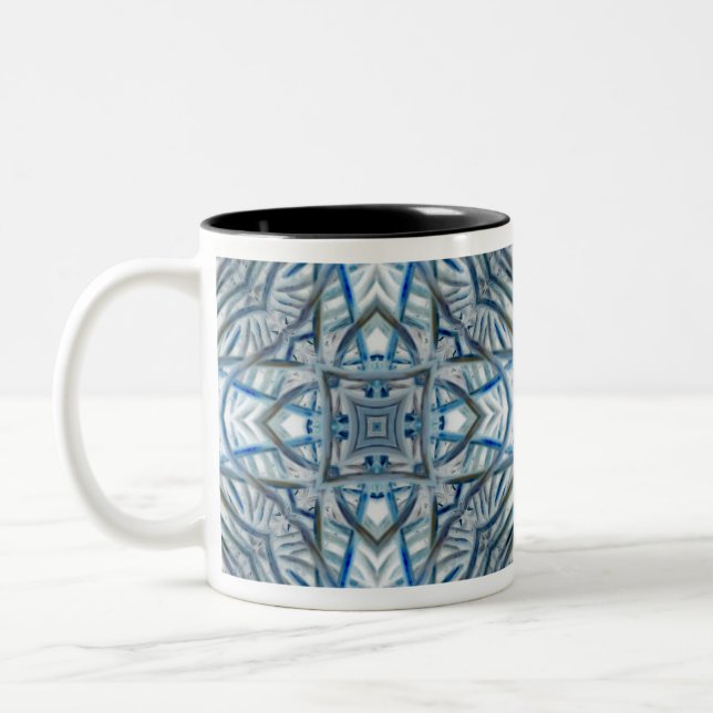 Winter Blue Crystal Pattern Zweifarbige Tasse (Links)