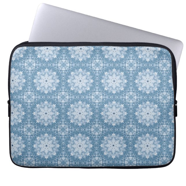 Winter-Blues Laptopschutzhülle (Vorderseite)