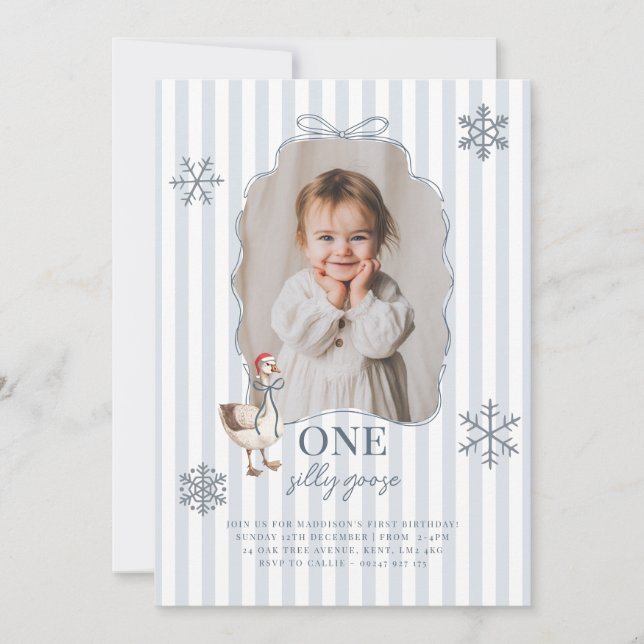 Winter Christmas One Silly Goose Birthday Einladung (Vorderseite)