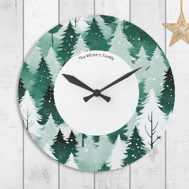 Winter Evergreen Forest Snow Trees Personalisiert Große Wanduhr