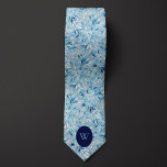 Winter Floral Monogram Krawatte<br><div class="desc">Genießen Sie die Schönheit des Winters mit unserer Winter Floral Monogram Neck Tie. Das im Winter inspirierte Blumendesign eignet sich perfekt für eine kalte Hochzeit. Entdecken Sie unsere passenden Socken, um Ihr Hochzeitskleid zu vervollständigen.</div>