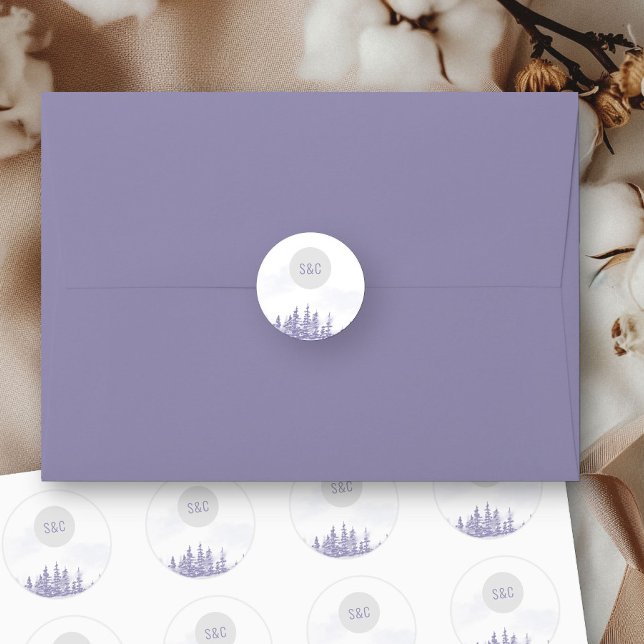 Winter Forest Wedding Simple Monogram Watercolor Runder Aufkleber (Monogrammed envelope seals from my Winter Forest Lavender Wedding Collection)