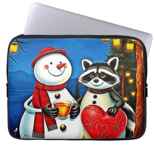 Winter Freunde: Schneemann & Waschbär Freude Desig Laptopschutzhülle
