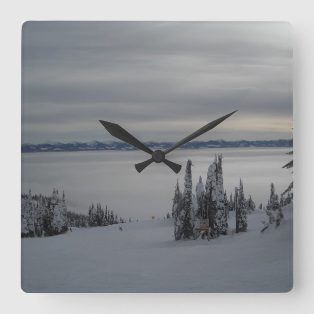 Winter-Gebirgsszene Quadratische Wanduhr (Vorderseite)