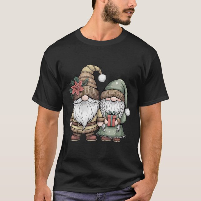 Winter Gnome Magie T-Shirt (Vorderseite)