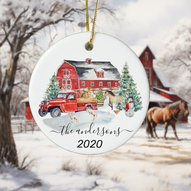 Winter Holiday Barn Farm Animes Handgeschriebener  Keramik Ornament (Von Creator hochgeladen)