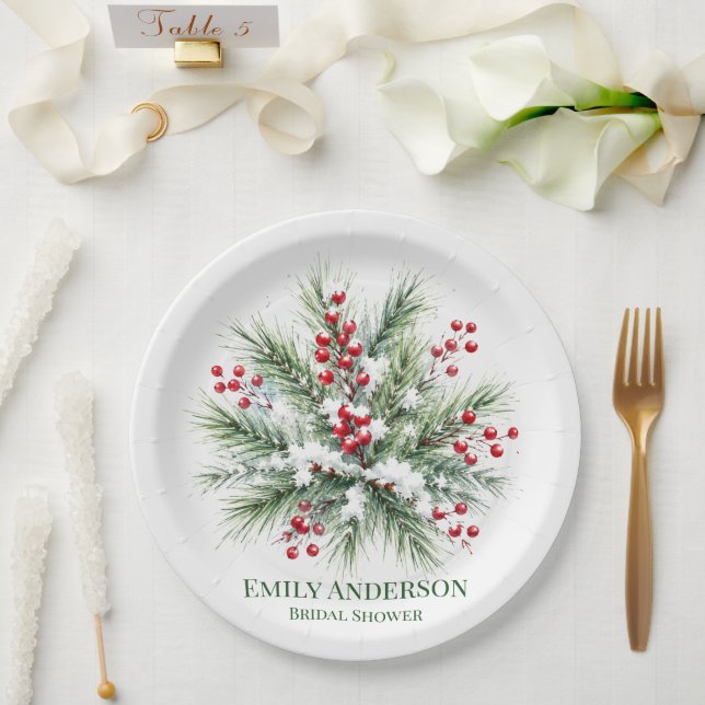 Winter-Kiefern- und Rotbeer-Hochzeitsdusche Pappteller (Hochzeit)
