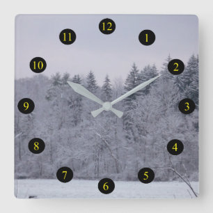 Winter-Landschaft Quadratische Wanduhr