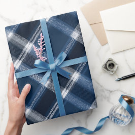 Winter Navy Weiß Schnee Eis Blau Karomuster Geschenkpapier